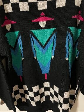 Vintage 80’s Kaos Striking Graphic Knit Sweater Size Large